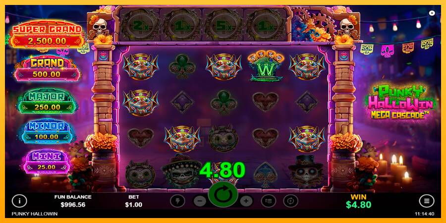 Punky HalloWin Mega Cascade gaming machine for money, picture 3