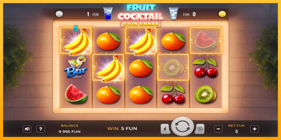 Fruit Cocktail Coin Chase gaming machine for money, picture 2