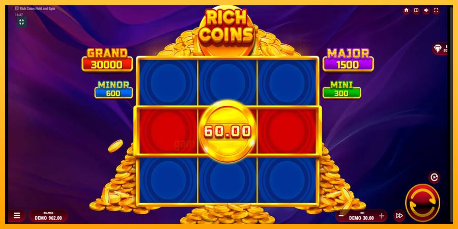 Rich Coins Hold and Spin gaming machine for money, picture 3