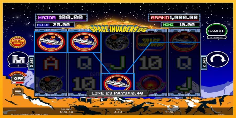 Space Invaders Win and Spin gaming machine for money, picture 3