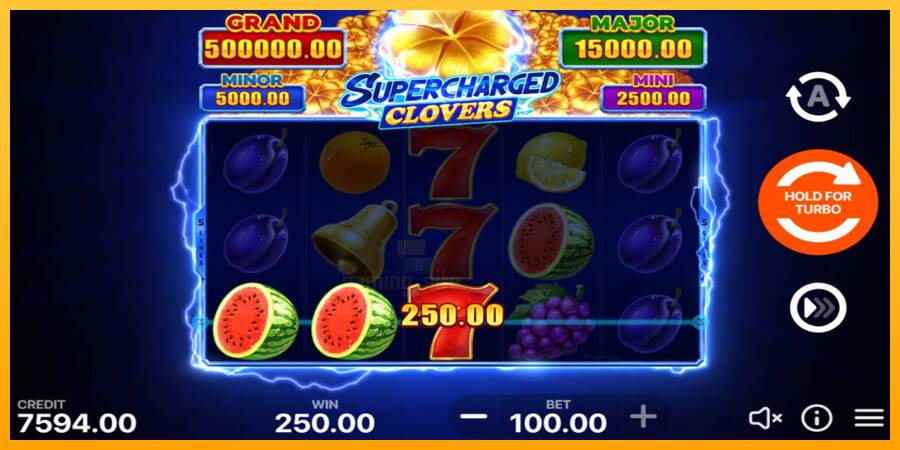 Supercharged Clovers: Hold and Win gaming machine for money, picture 5